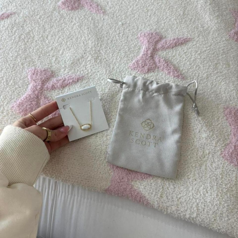white opal gold kendra scott necklace